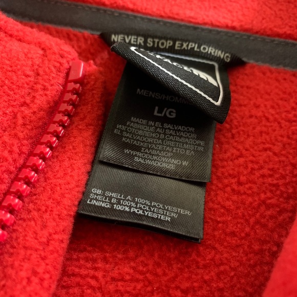 North Face ZIP Up Fleece Jacket. - Picture 4 of 7